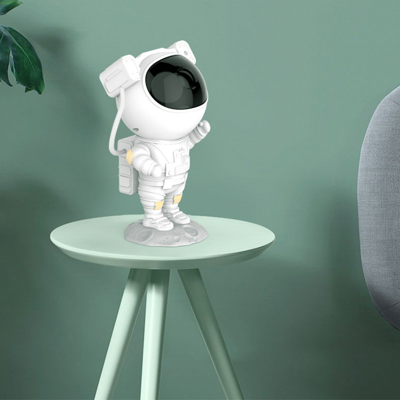 Creative Astronaut Galaxy Starry Sky Projector Nightlight USB Atmosphere Bedroom Table Lamp - Image 3