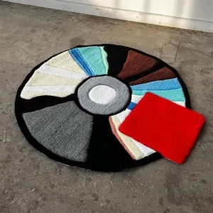 Free Yeezus Kanye West Graduation labeled label-like cashmere cooling mat, bathroom easy-care foot mat, living room and bedroom carpet in stock